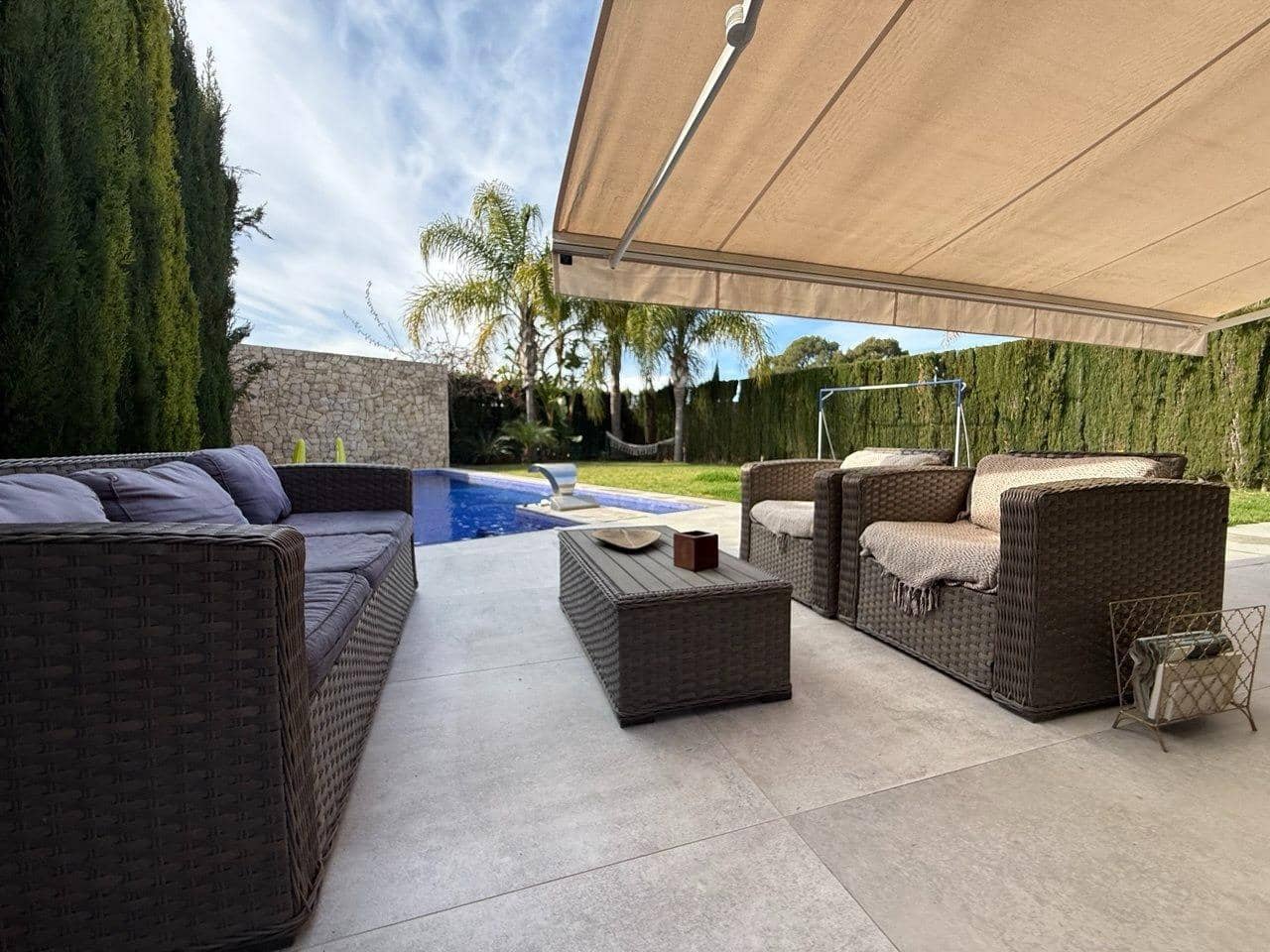 4 sypialnia Willa na sprzedaż w San Antonio de Benageber z basenem garażem - 750 000 € (Ref: 9637627)