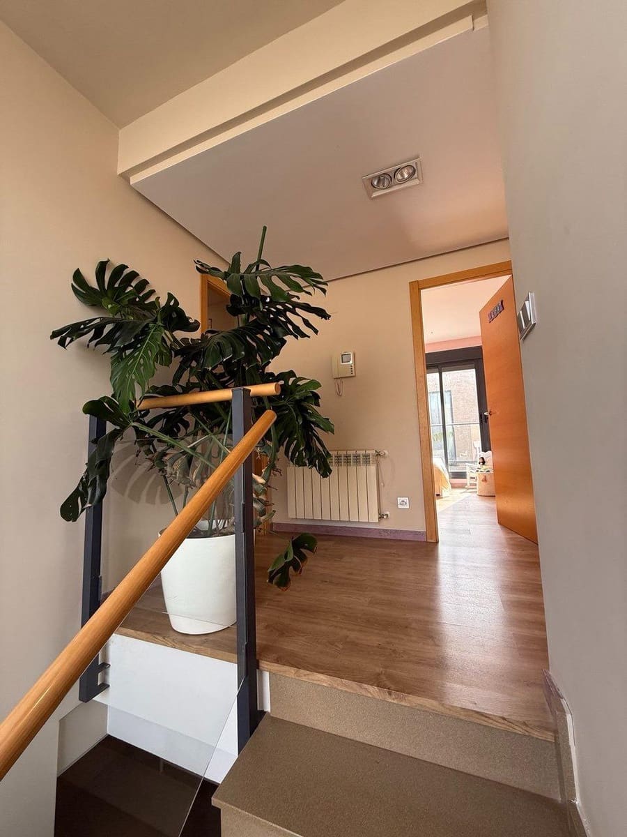 4 sypialnia Willa na sprzedaż w San Antonio de Benageber z basenem garażem - 750 000 € (Ref: 9637627)