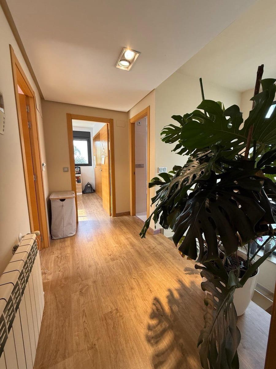 4 sypialnia Willa na sprzedaż w San Antonio de Benageber z basenem garażem - 750 000 € (Ref: 9637627)