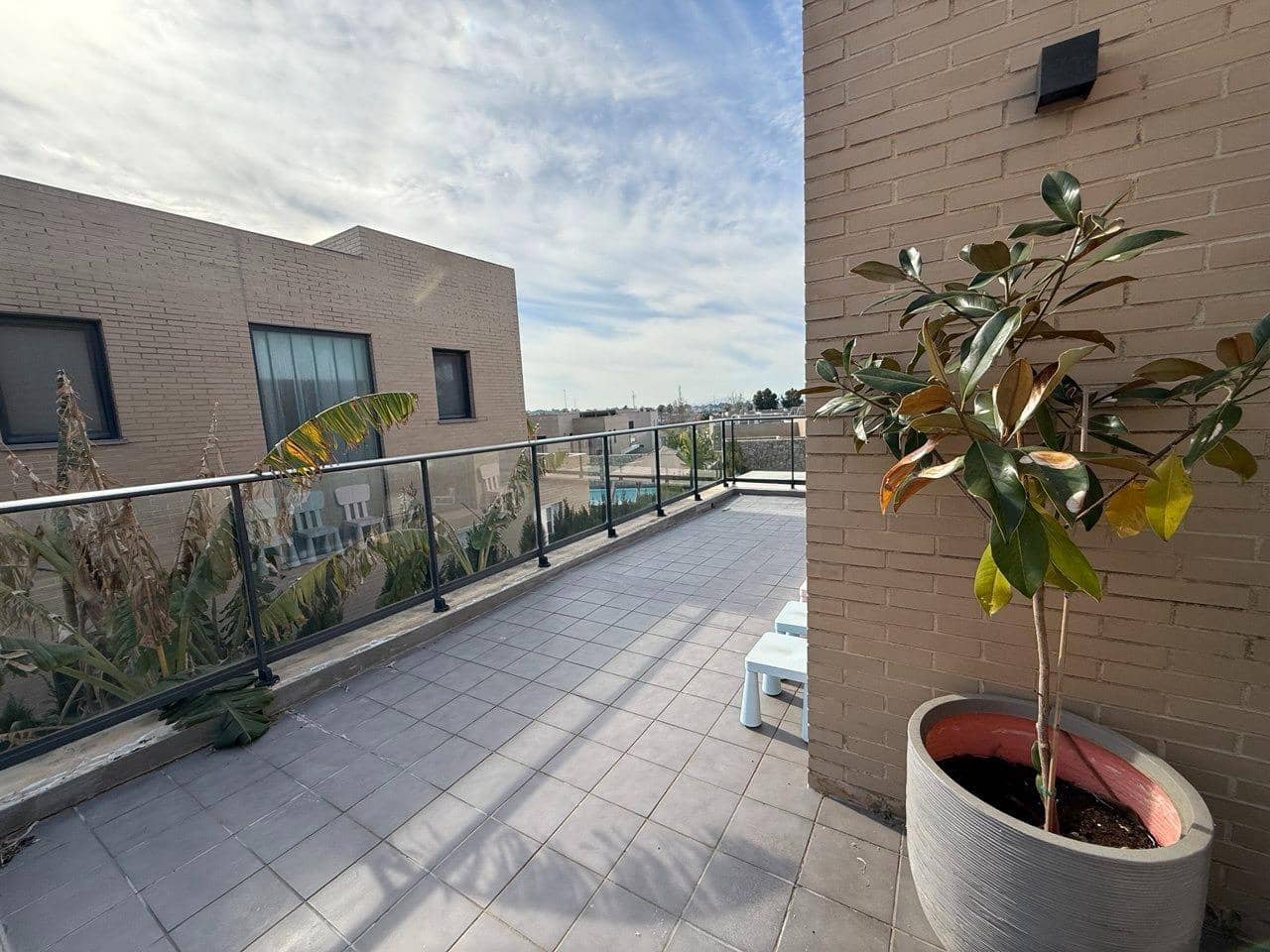 4 sypialnia Willa na sprzedaż w San Antonio de Benageber z basenem garażem - 750 000 € (Ref: 9637627)