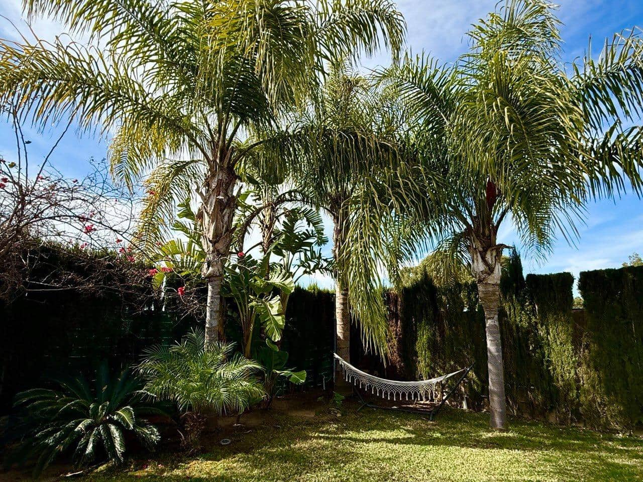 4 bedroom Villa for sale in San Antonio de Benageber with pool garage - € 750,000 (Ref: 9637627)