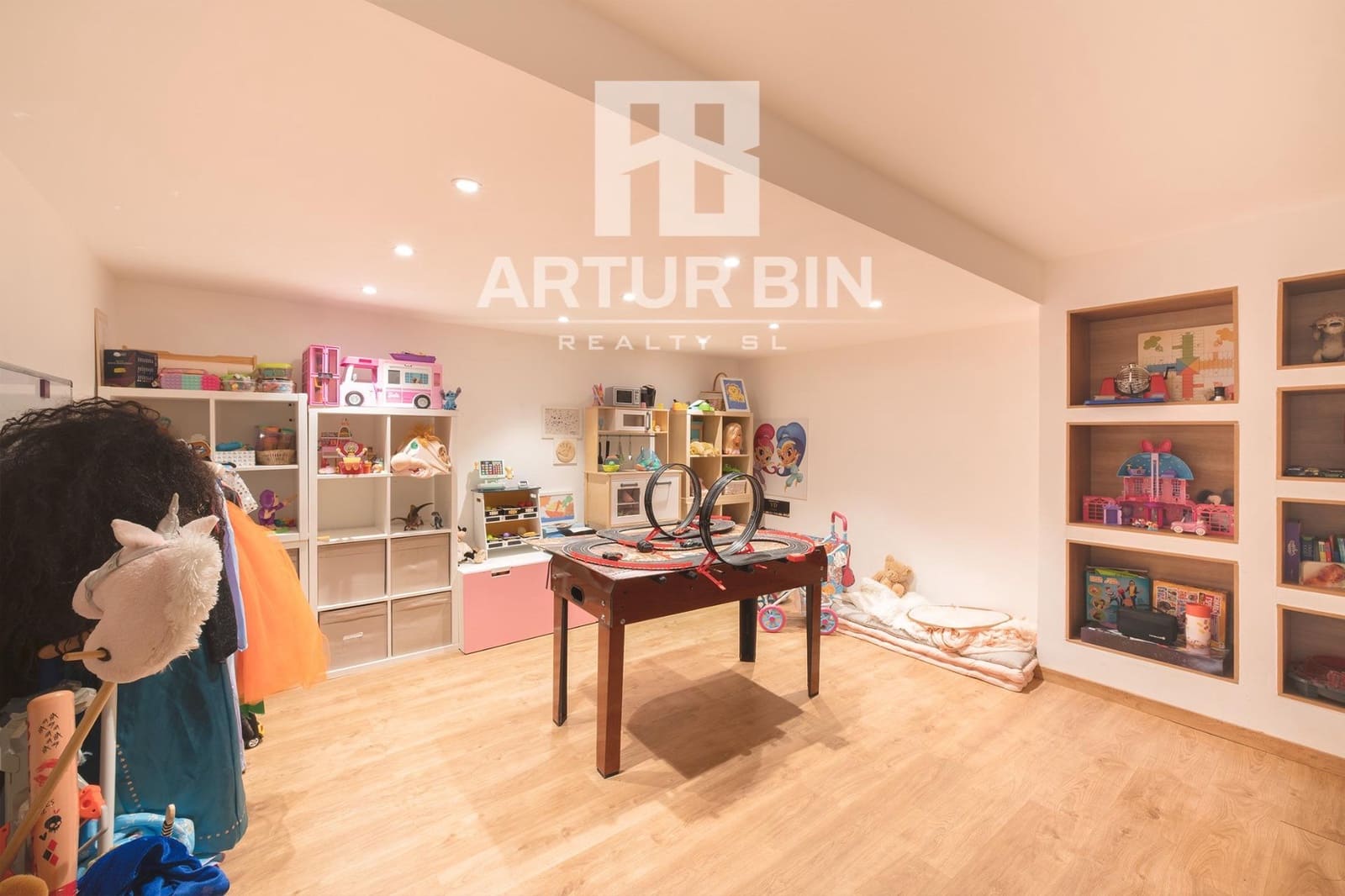 4 sypialnia Willa na sprzedaż w San Antonio de Benageber z basenem garażem - 750 000 € (Ref: 9637627)