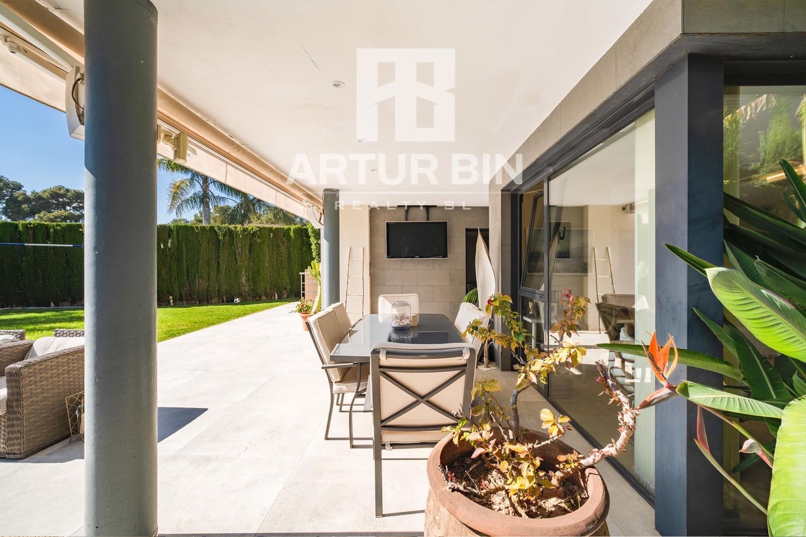 4 sypialnia Willa na sprzedaż w San Antonio de Benageber z basenem garażem - 750 000 € (Ref: 9637627)