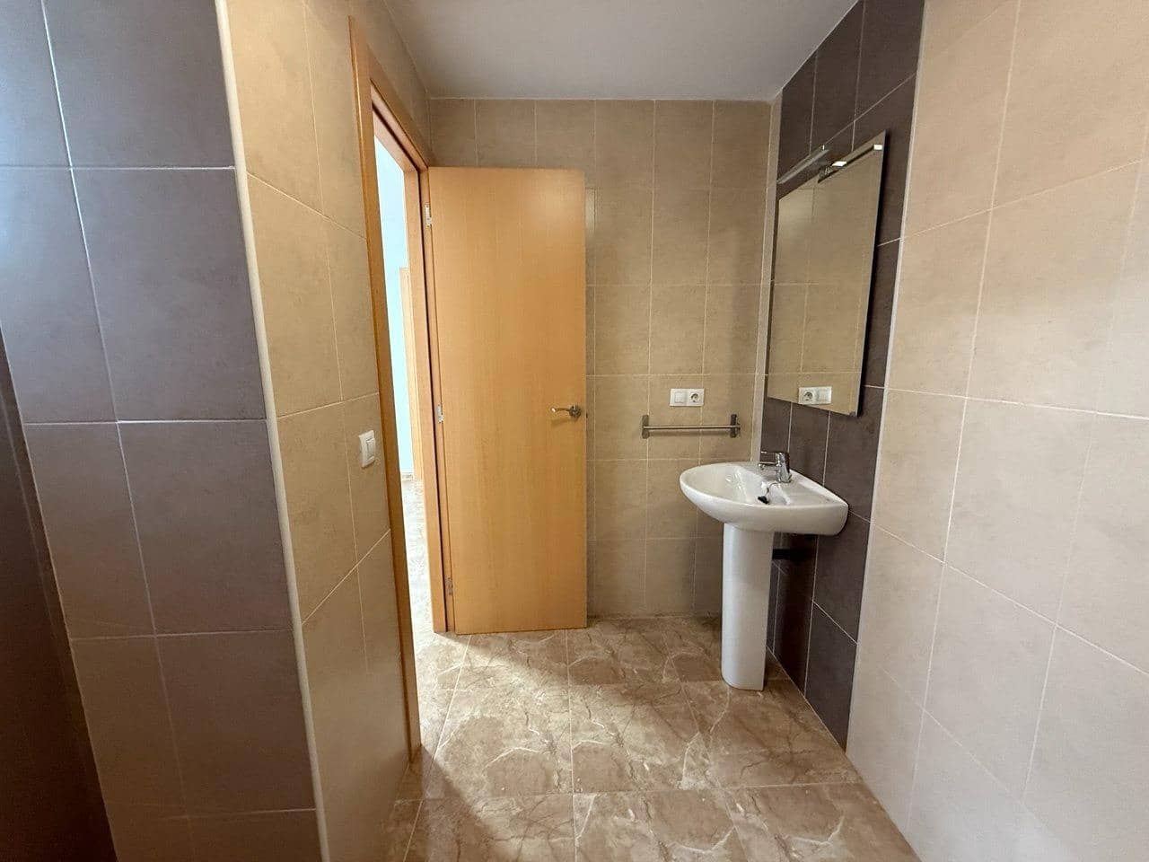 2 sovrum Lägenhet till salu i Chilches - 140 000 € (Ref: 9656132)