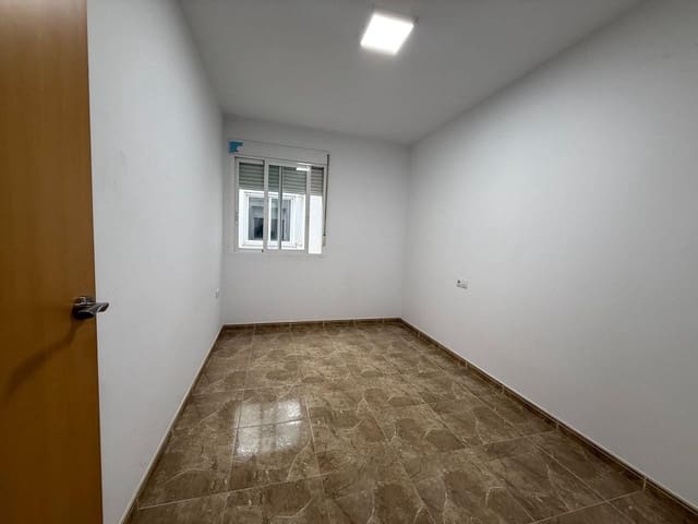 2 sovrum Lägenhet till salu i Chilches - 140 000 € (Ref: 9656132)