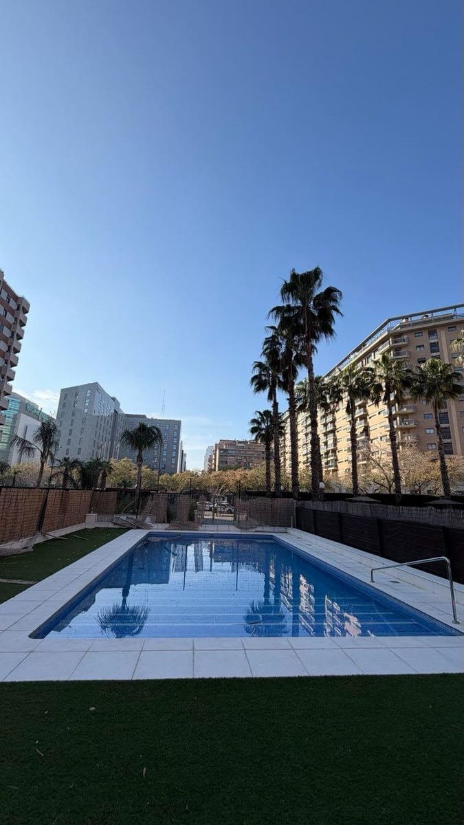 2 sovrum Takvåning till salu i Valencia stad med pool garage - 600 000 € (Ref: 9670707)