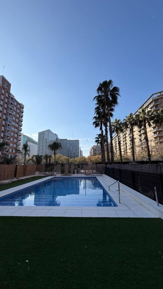 2 sovrum Takvåning till salu i Valencia stad med pool garage - 600 000 € (Ref: 9670707)