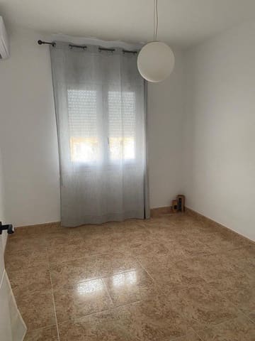 3 sovrum Hus att hyra i La Pobla de Vallbona med pool garage - 2 000 € (Ref: 9670710)