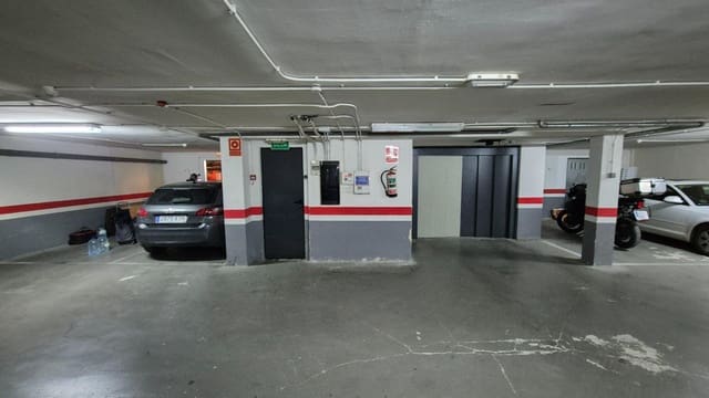 Garagem para venda em Riba-roja de Túria - 10 500 € (Ref: 9679884)