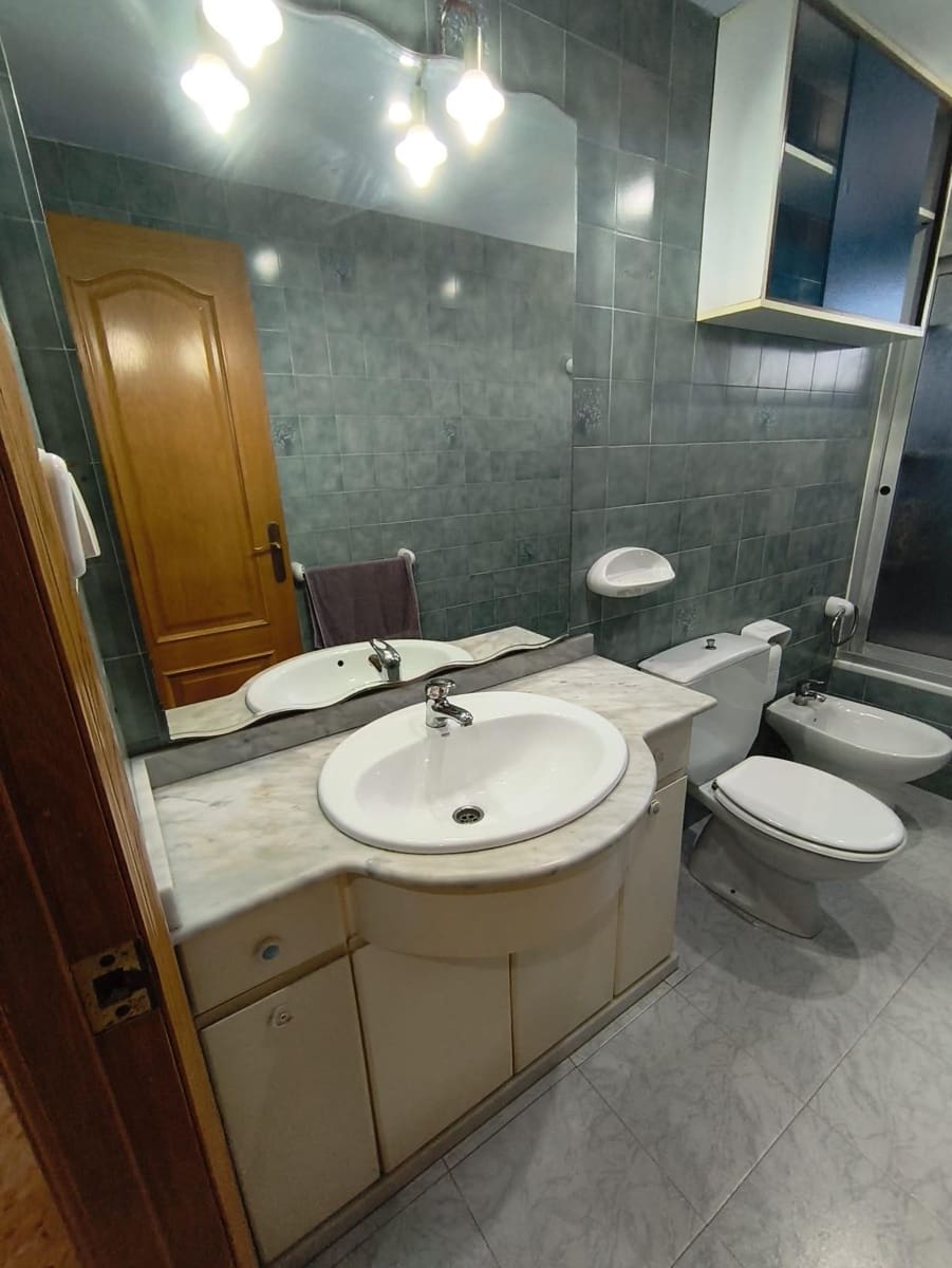 3 slaapkamer Appartement te koop in Tavernes de la Valldigna - € 100.000 (Ref: 9690639)