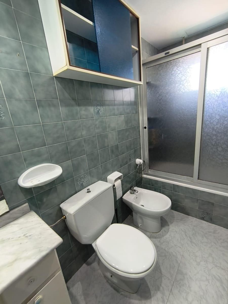 3 slaapkamer Appartement te koop in Tavernes de la Valldigna - € 100.000 (Ref: 9690639)
