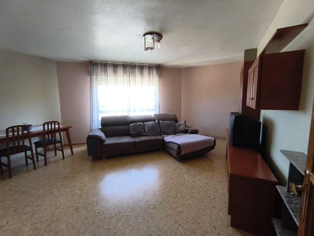 3 bedroom Apartment for sale in Tavernes de la Valldigna - € 100,000 (Ref: 9690639)