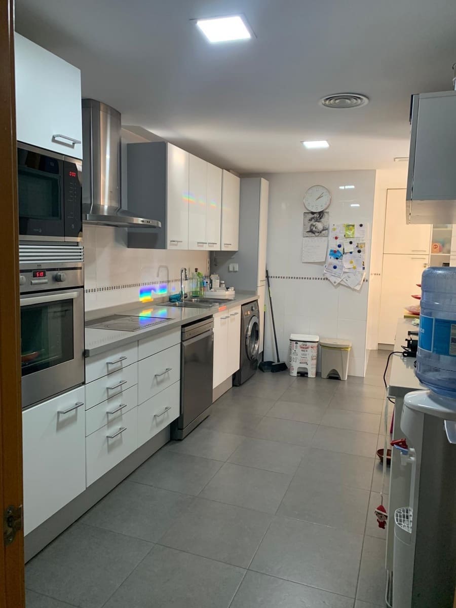 3 soveværelse Lejlighed til salg i Valencia by med swimmingpool garage - € 595.000 (Ref: 9690640)