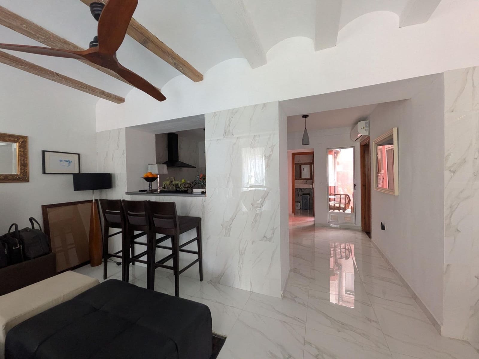 2 soveværelse Lejlighed til salg i Valencia by - € 375.000 (Ref: 9701654)