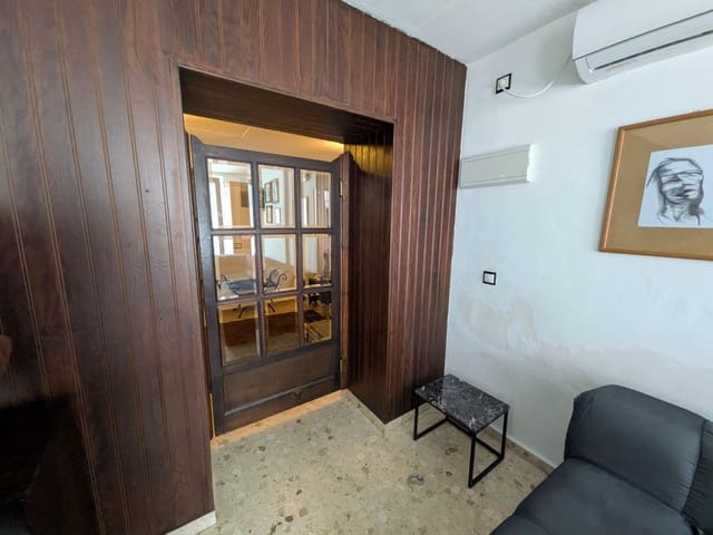 2 soveværelse Lejlighed til salg i Cabanyal-Canyamelar, Valencia by - € 319.000 (Ref: 9701655)