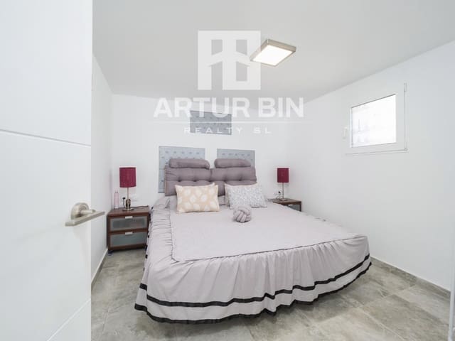 3 bedroom Villa for sale in Riba-roja de Túria with pool - € 448,000 (Ref: 9701656)