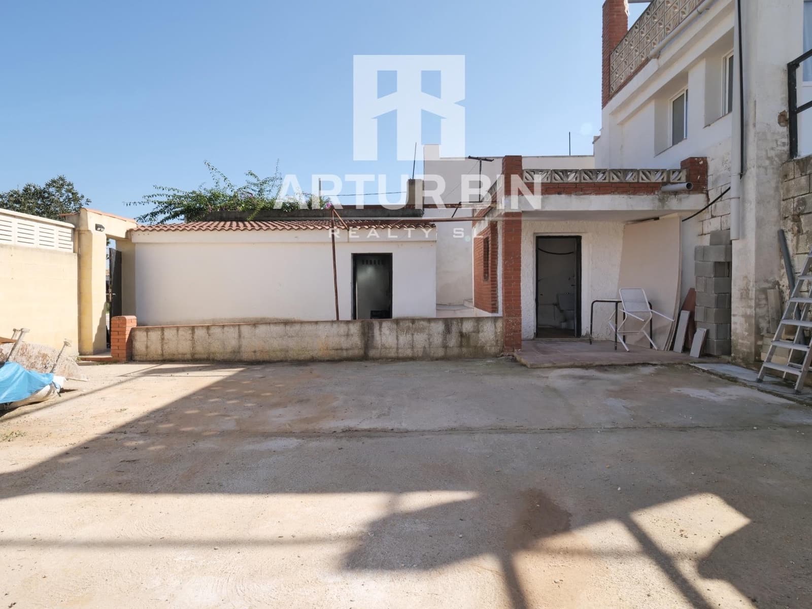 3 makuuhuone Huvila myytävänä paikassa Riba-roja de Turia mukana uima-altaan - 448 000 € (Ref: 9701656)