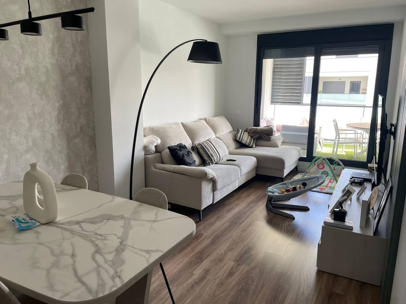 4 quarto Penthouse para venda em La Pobla de Vallbona com piscina garagem - 475 000 € (Ref: 9704930)