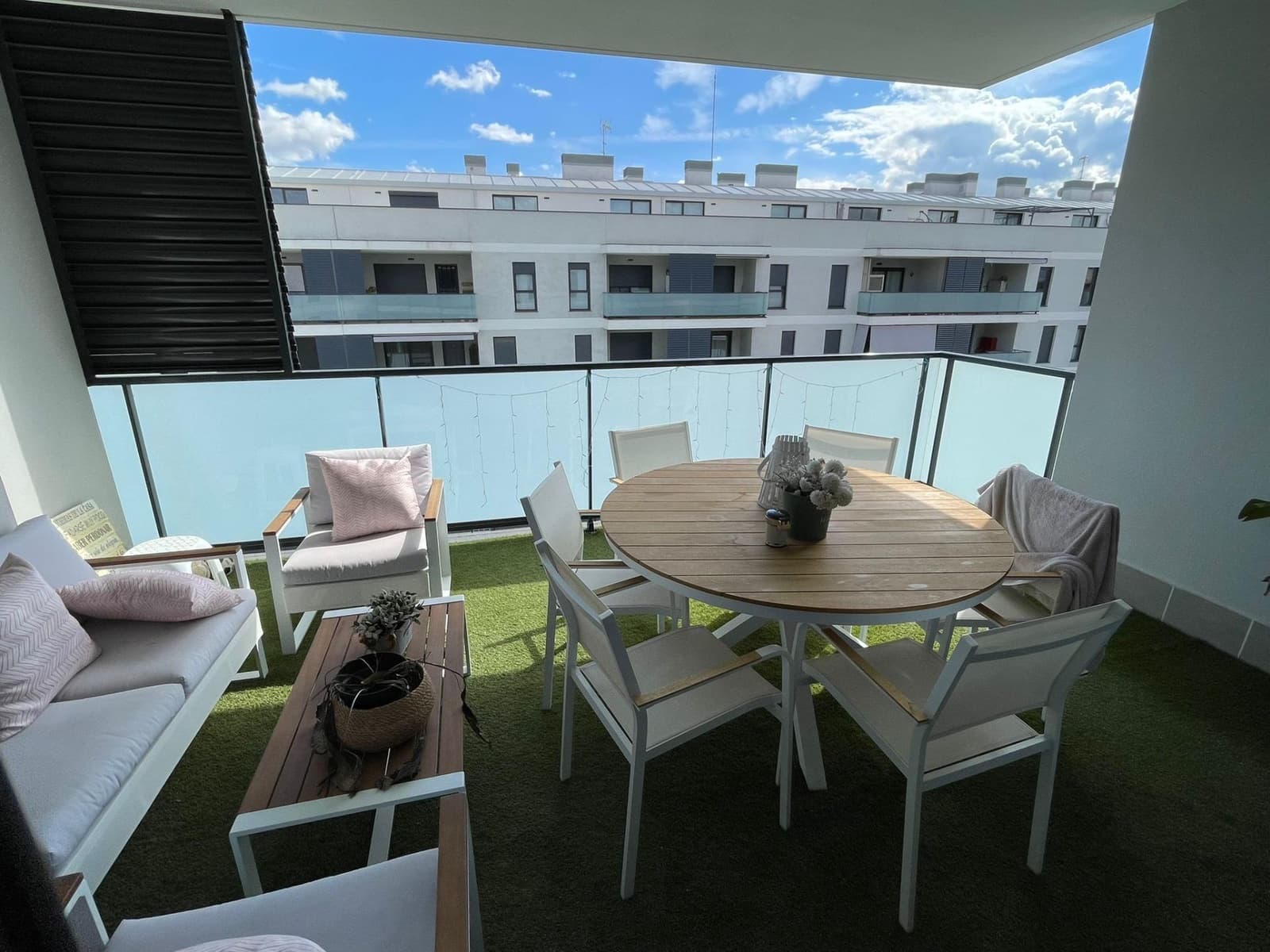 4 quarto Penthouse para venda em La Pobla de Vallbona com piscina garagem - 475 000 € (Ref: 9704930)