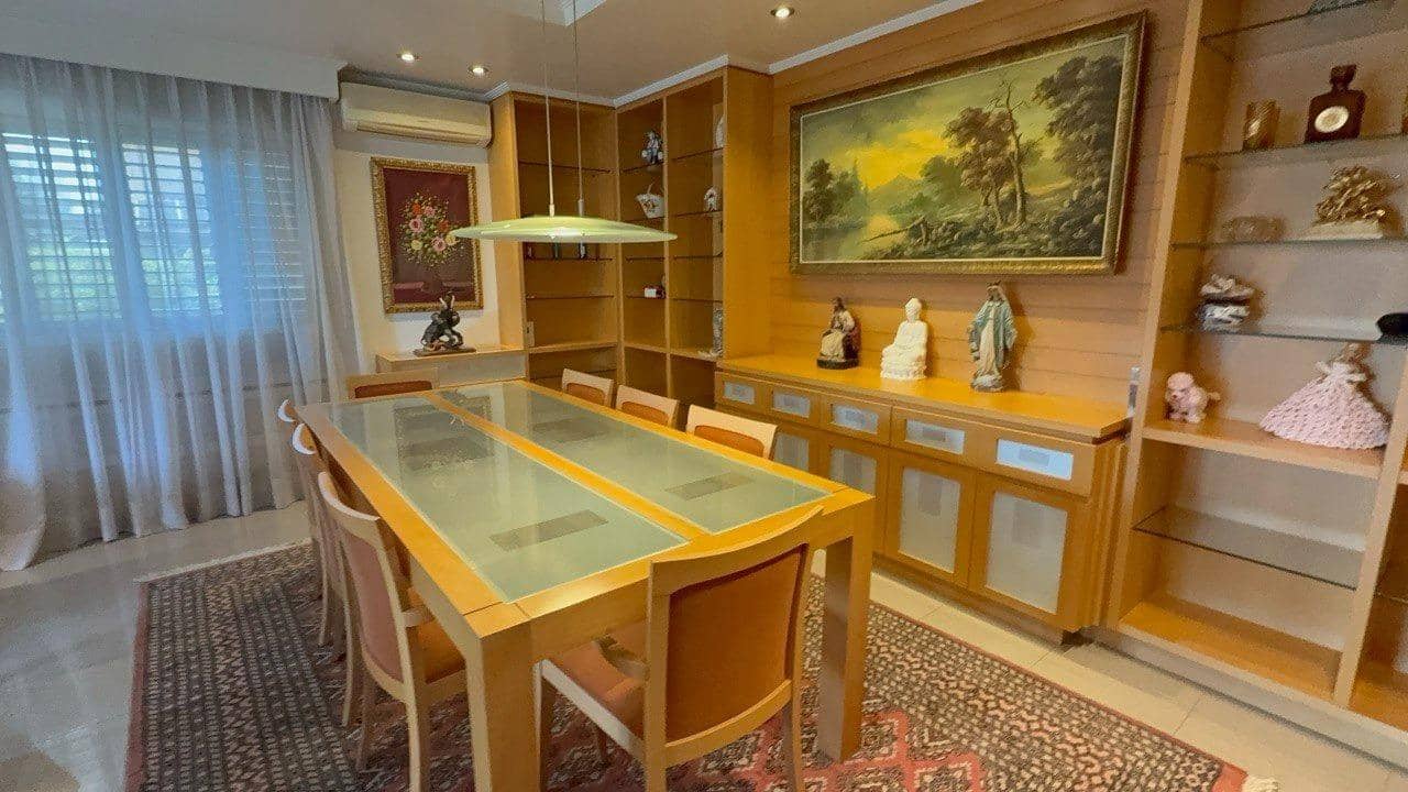 4 bedroom Villa for sale in L'Eliana with pool garage - € 685,000 (Ref: 9711992)