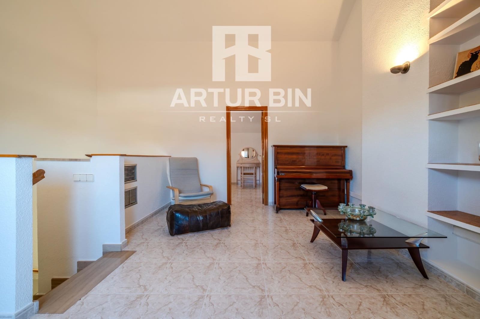 4 soveværelse Rækkehus til salg i Betera med swimmingpool garage - € 485.000 (Ref: 9714961)