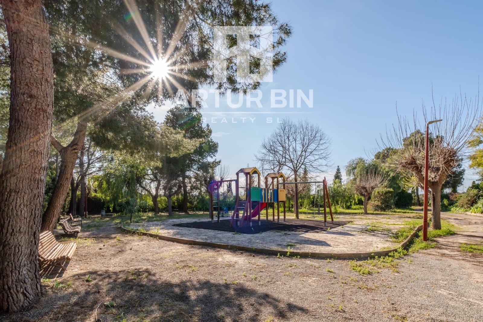 4 soveværelse Rækkehus til salg i Betera med swimmingpool garage - € 485.000 (Ref: 9714961)