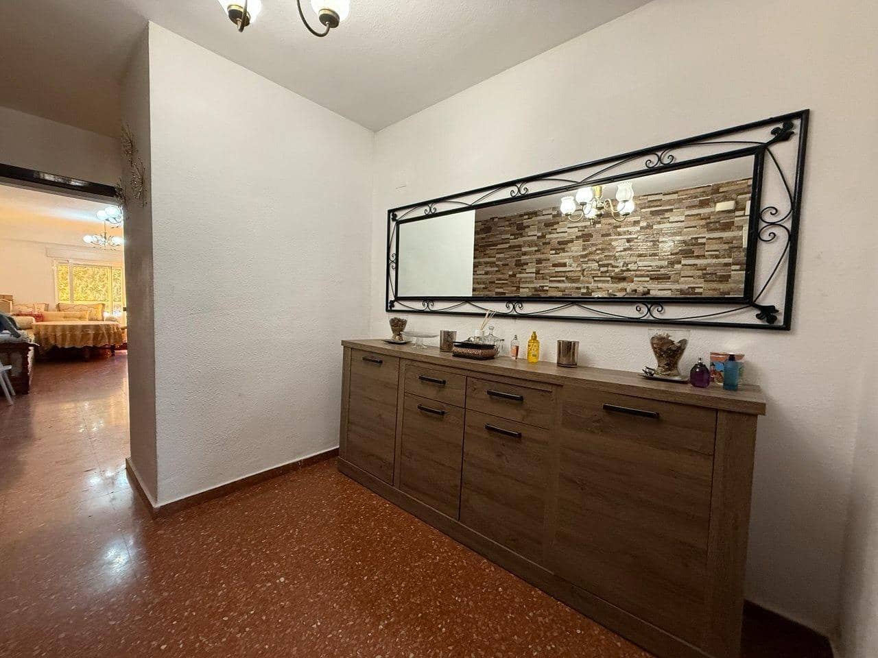 4 soveværelse Lejlighed til salg i Valencia by - € 375.000 (Ref: 9719983)