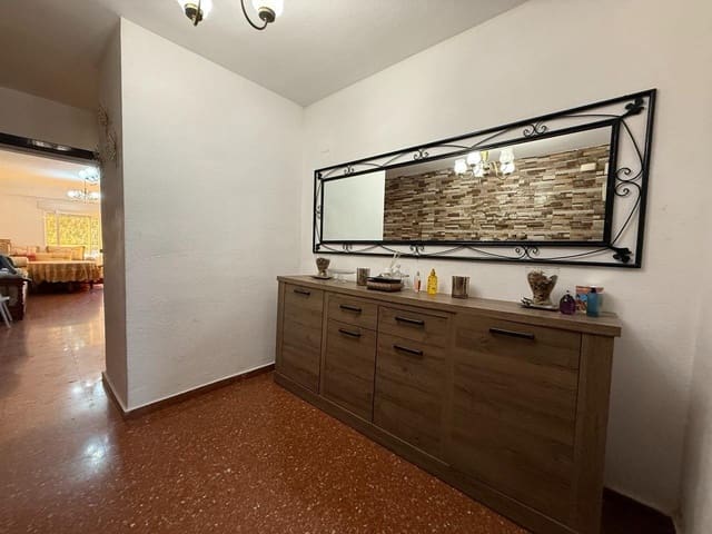 4 soveværelse Lejlighed til salg i El Pla del Remei, Valencia by - € 375.000 (Ref: 9719983)