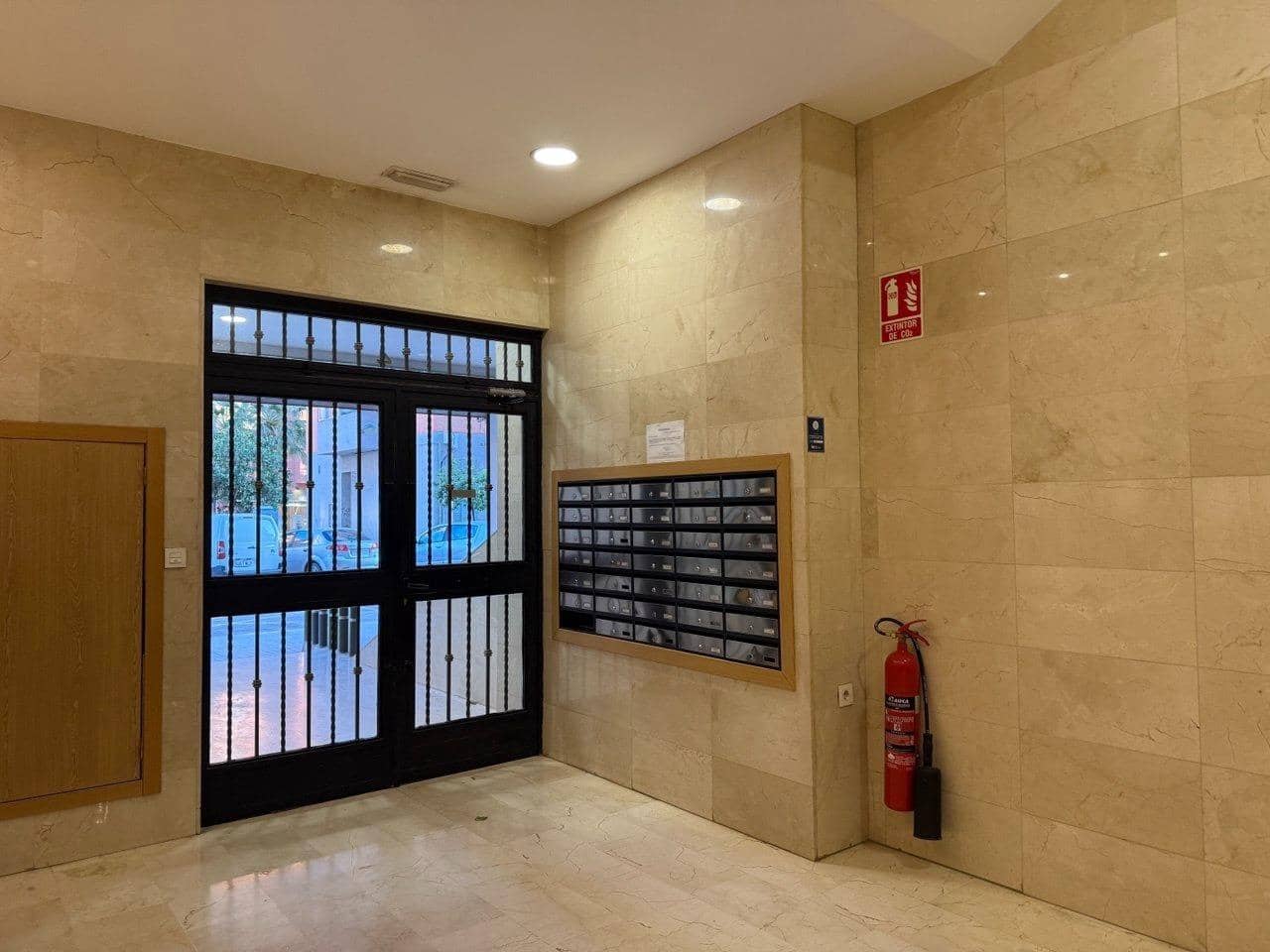 4 soveværelse Lejlighed til salg i Valencia by - € 375.000 (Ref: 9719983)