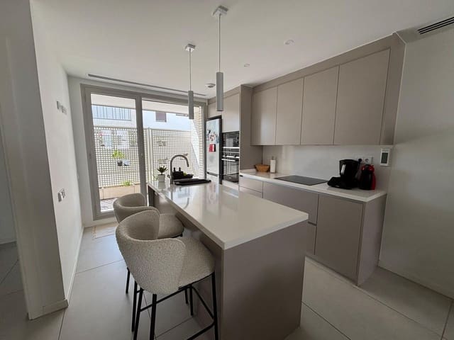 3 bedroom Terraced Villa for rent in El Pla del Remei, Valencia city - € 2,200 (Ref: 9726657)