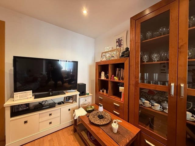 2 bedroom Apartment for sale in Sagunto / Sagunt - € 200,000 (Ref: 9729329)