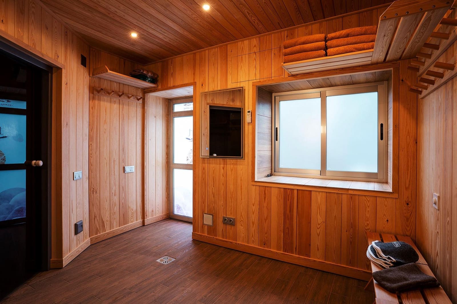 6 bedroom Hotel for sale in Naquera with pool - € 800,000 (Ref: 9738582)