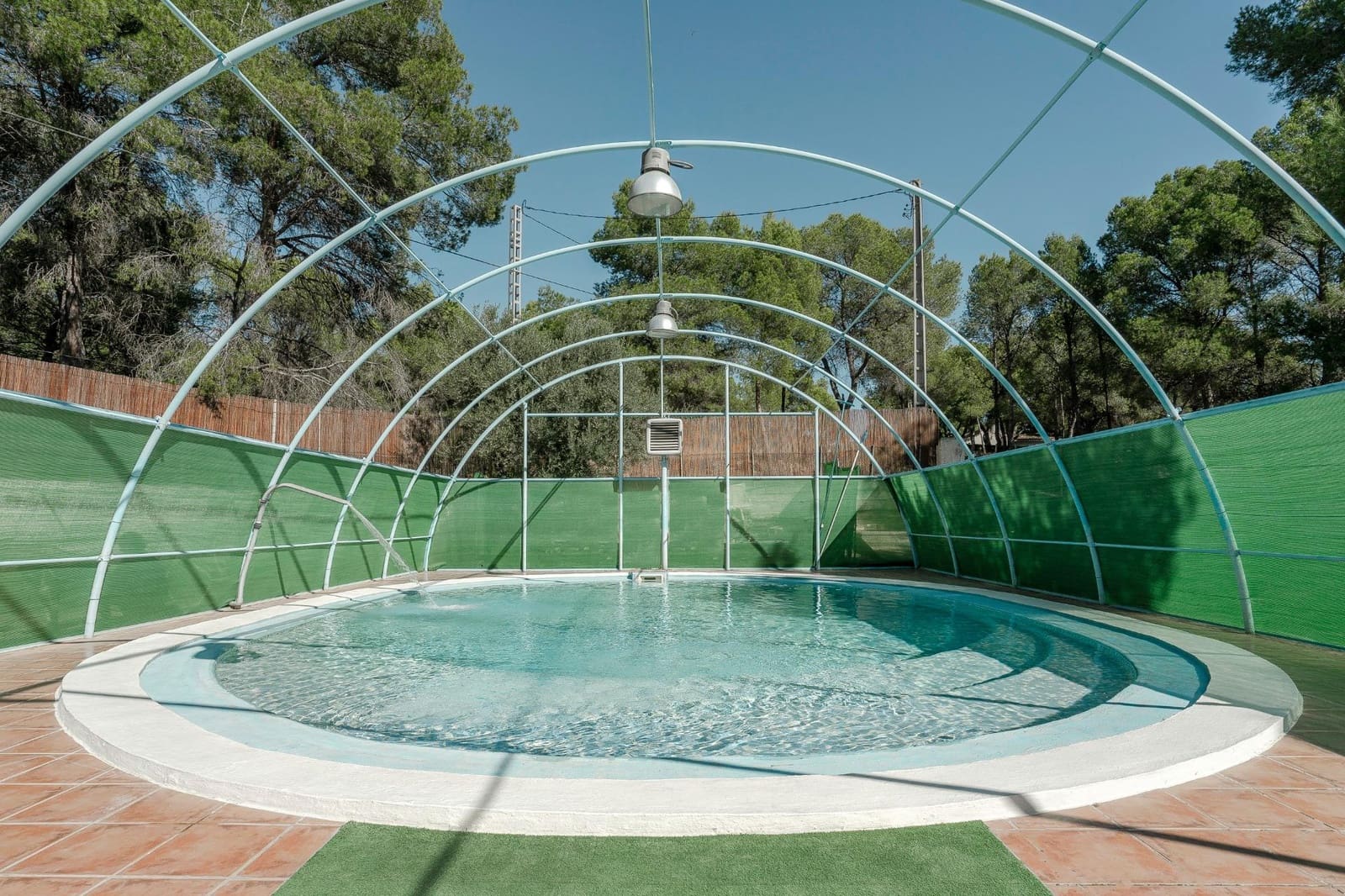 6 bedroom Hotel for sale in Naquera with pool - € 800,000 (Ref: 9738582)