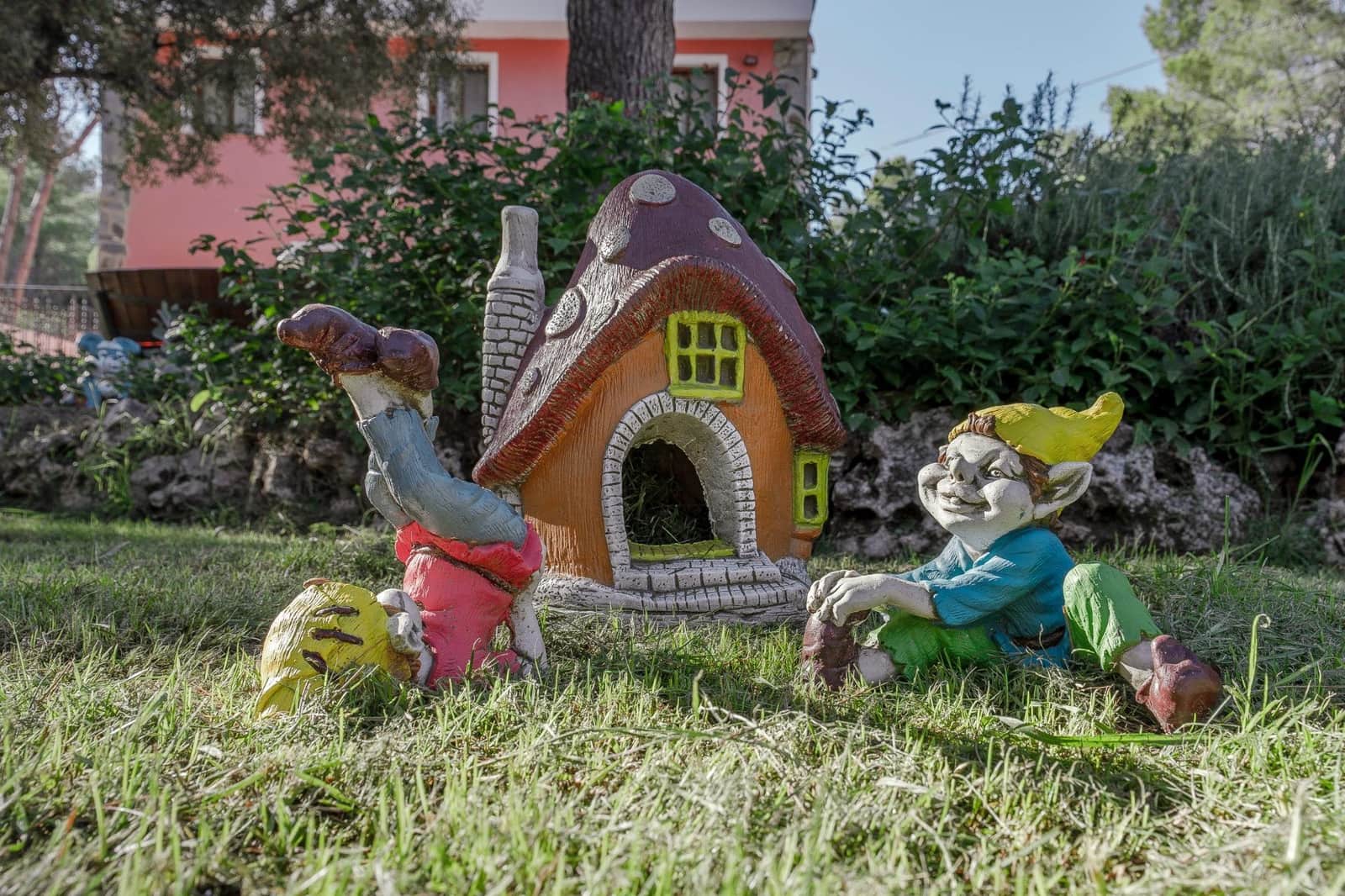 6 bedroom Hotel for sale in Naquera with pool - € 800,000 (Ref: 9738582)