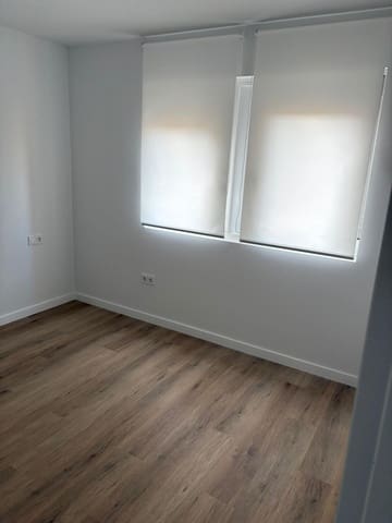 3 makuuhuone Huoneisto vuokrattavana paikassa Trinitat, Valencia kaupunki - 1 480 € (Ref: 9755700)