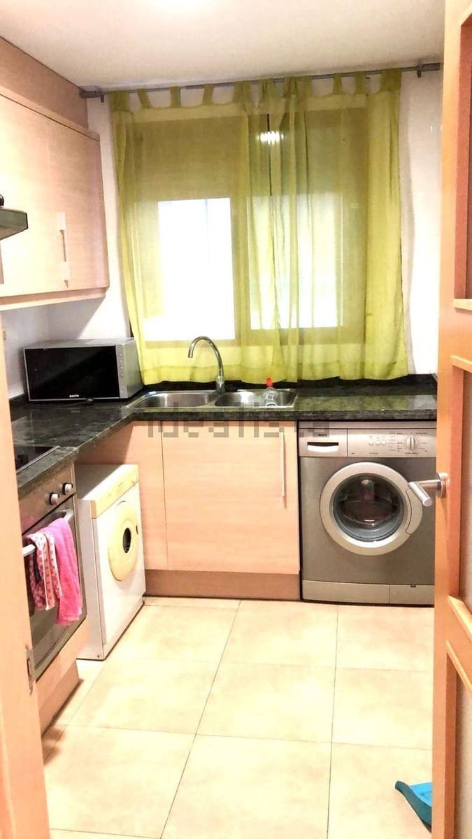 2 slaapkamer Appartement te koop in Canet d'En Berenguer met garage - € 190.000 (Ref: 9755701)