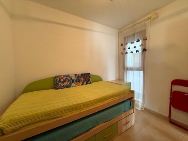 2 soveværelse Lejlighed til salg i Canet d'En Berenguer med garage - € 190.000 (Ref: 9755701)