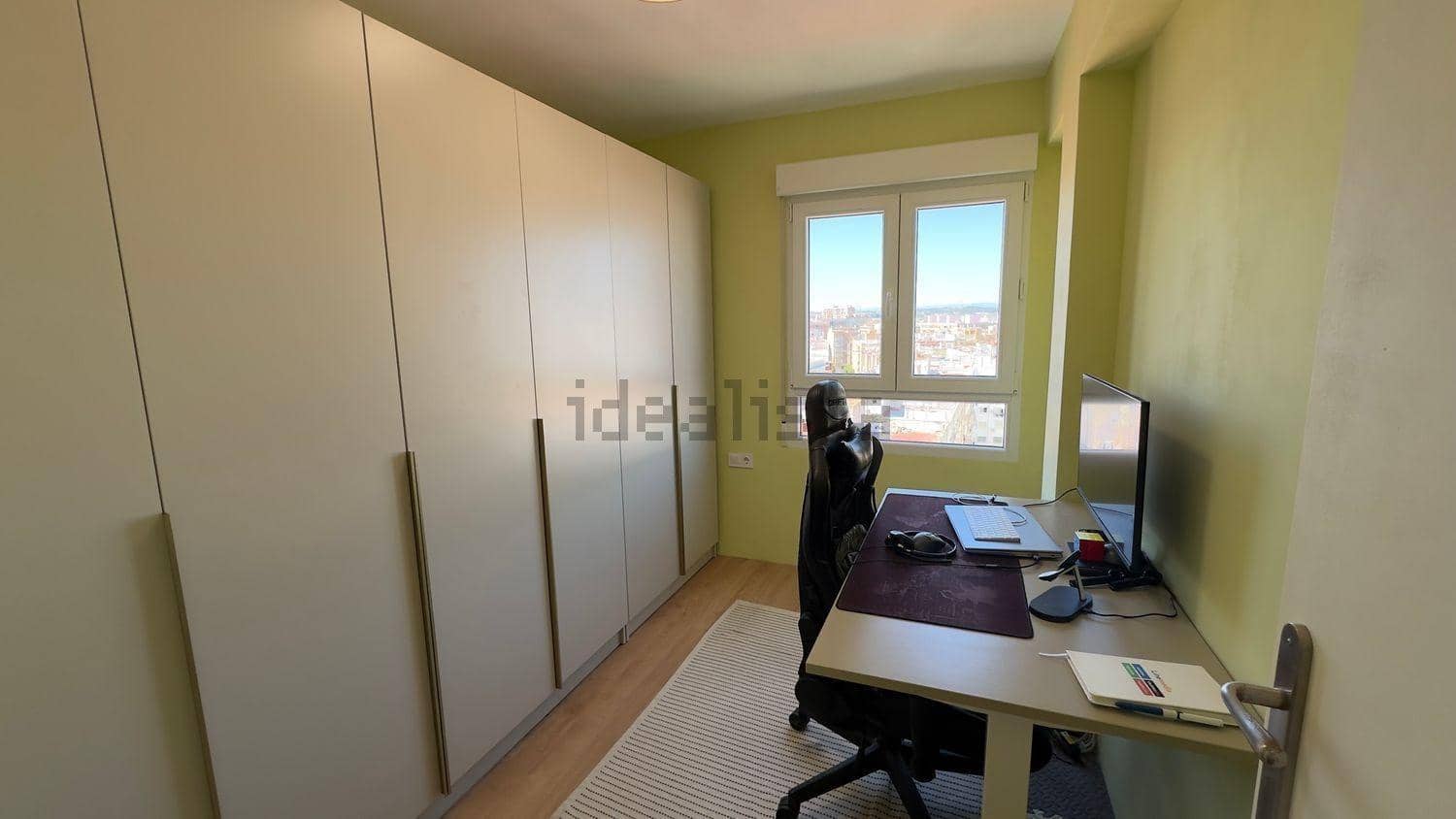 3 bedroom Apartment for sale in Valencia city - € 292,000 (Ref: 9755702)