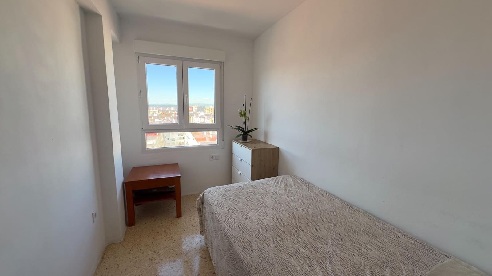 3 bedroom Apartment for sale in Valencia city - € 289,000 (Ref: 9755702)