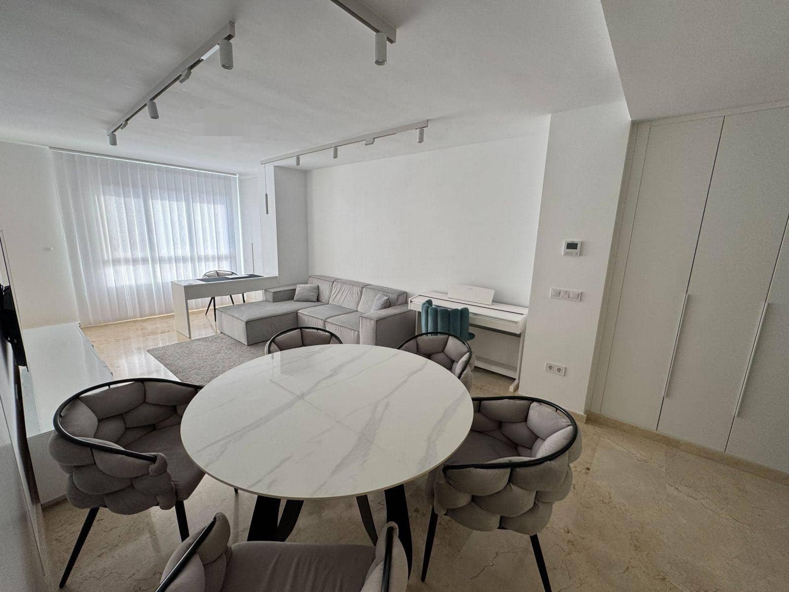 4 slaapkamer Appartement te koop in Paterna met zwembad - € 474.000 (Ref: 9773087)