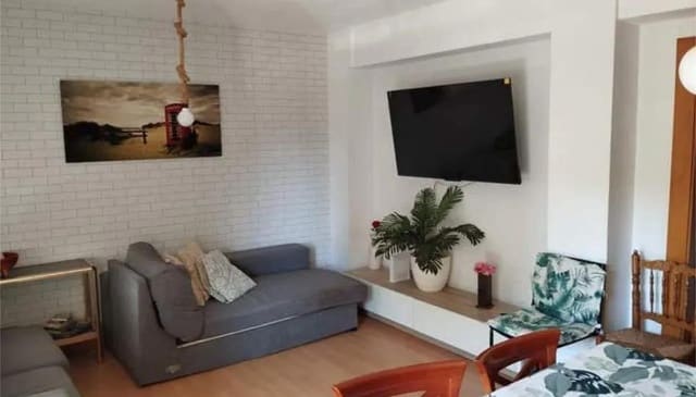 3 slaapkamer Appartement te koop in Malilla, Valencia stad - € 270.000 (Ref: 9778165)