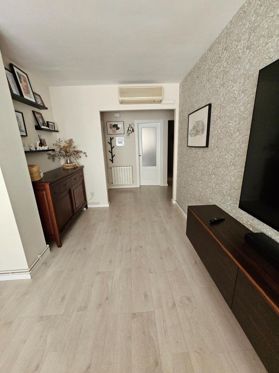 3 bedroom Apartment for sale in Valencia city with garage - € 450,000 (Ref: 9791074)