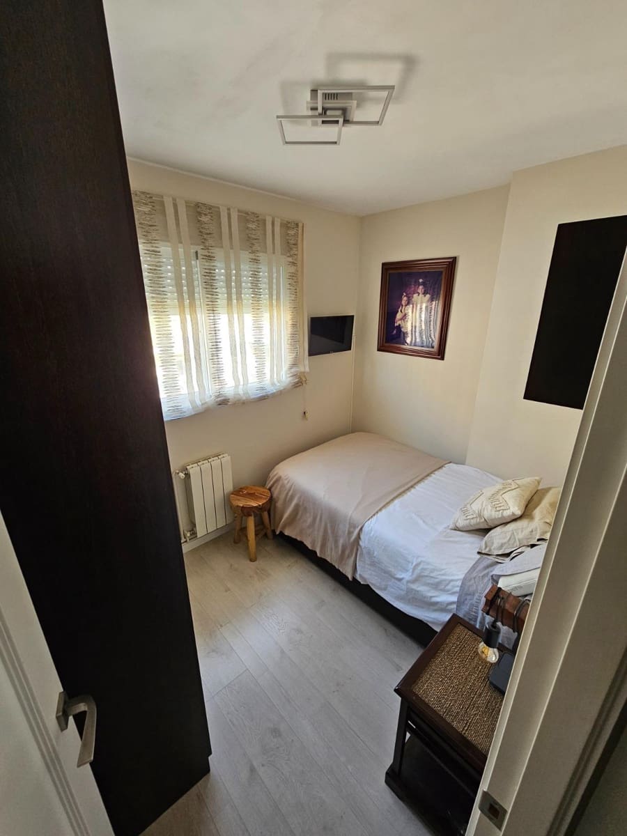 3 bedroom Apartment for sale in Valencia city with garage - € 450,000 (Ref: 9791074)