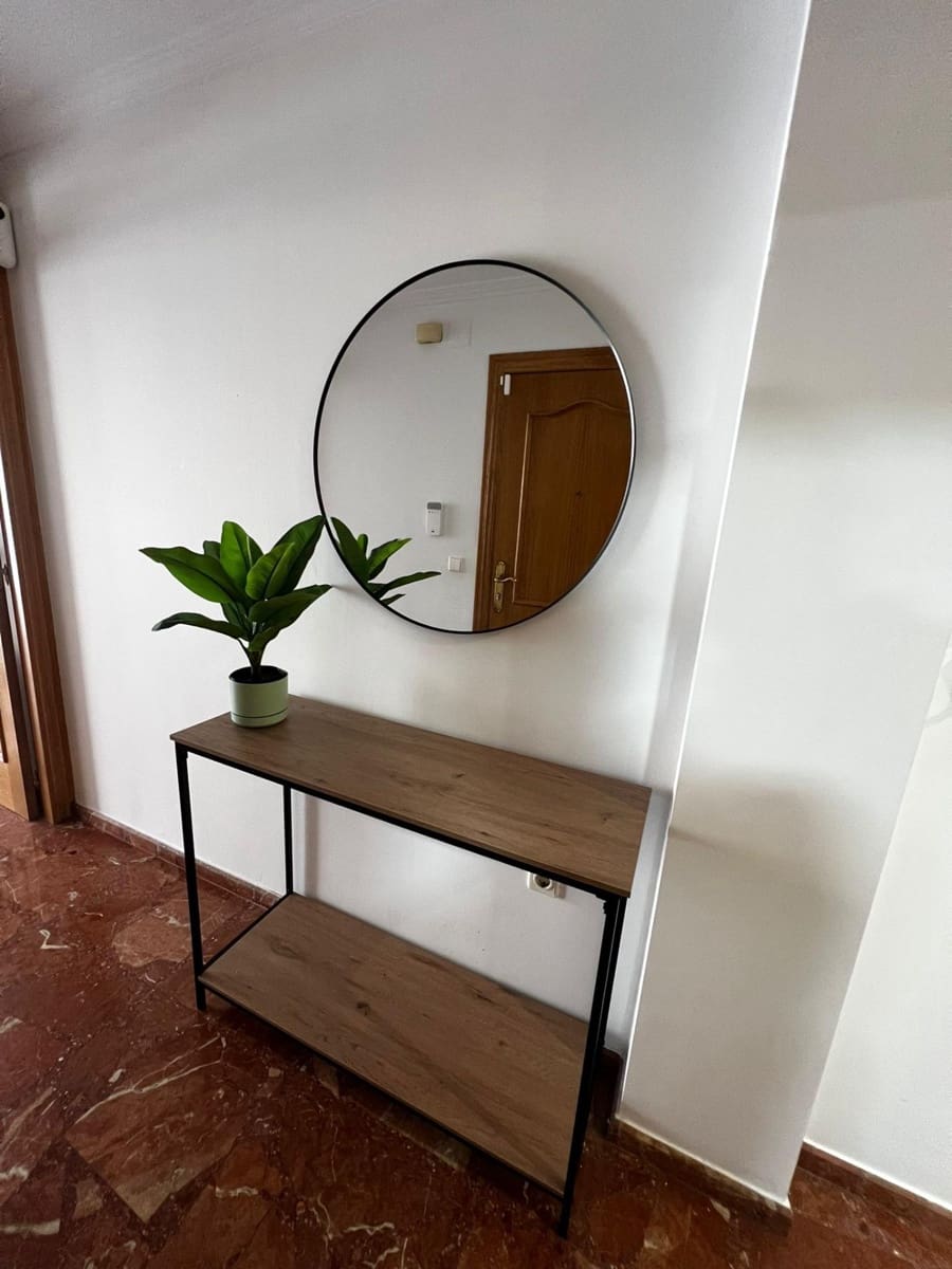 2 bedroom Apartment for rent in Torrent - € 1,200 (Ref: 9797140)