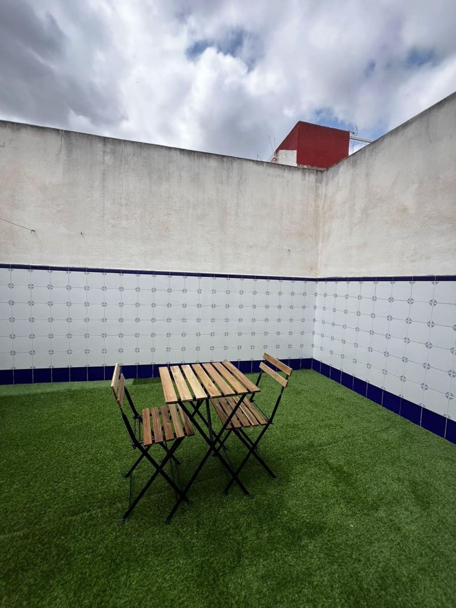 2 bedroom Apartment for rent in Torrent - € 1,200 (Ref: 9797140)