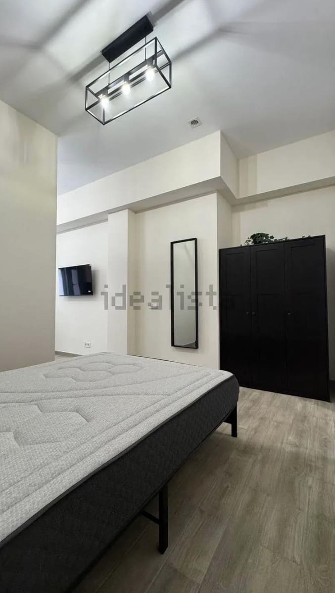 Loft til salgs i Valencia by - € 190 000 (Ref: 9806507)