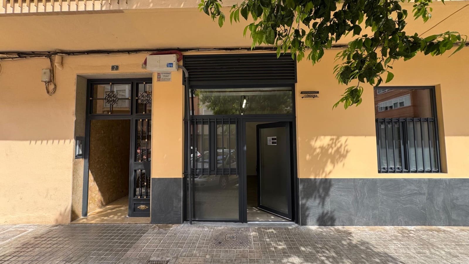 Loft til salgs i Valencia by - € 190 000 (Ref: 9806507)