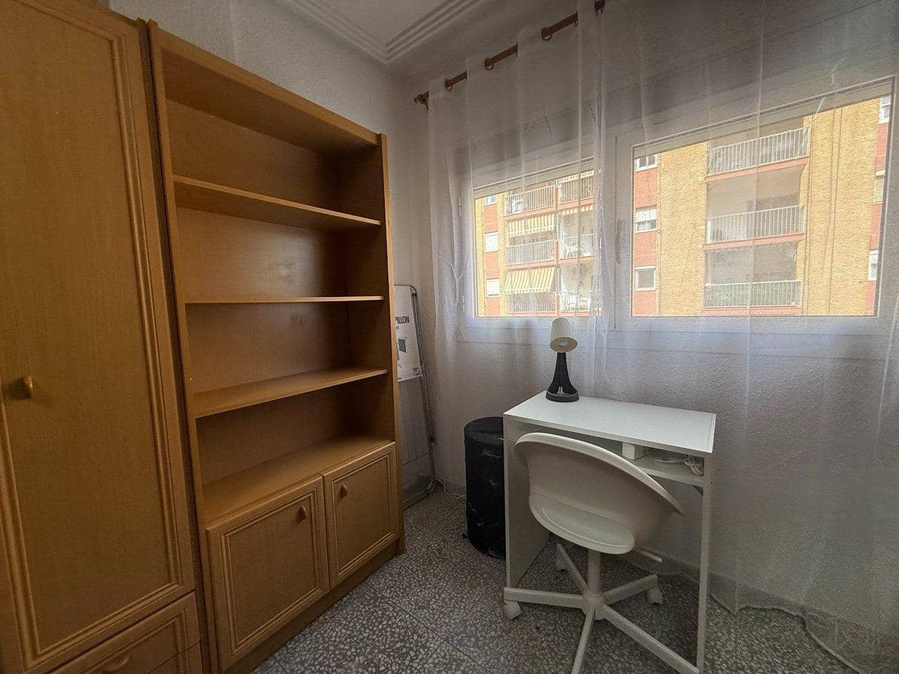 3 bedroom Flat for sale in Sagunto / Sagunt - € 260,000 (Ref: 9811935)