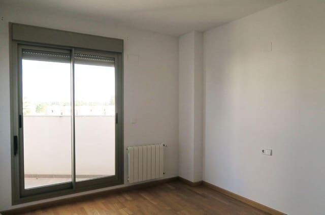 Villa/Maison Mitoyenne de 3 chambres à louer à Bétera avec piscine garage - 2 500 € (Ref: 9815867)