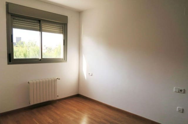 Villa/Maison Mitoyenne de 3 chambres à louer à Bétera avec piscine garage - 2 500 € (Ref: 9815867)